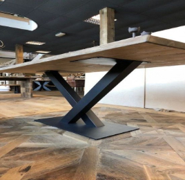 metalni sa ležaj sa jastucima